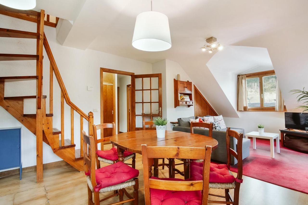 Casa Silvia - Acogedor Duplex En Sallent de Gállego מראה חיצוני תמונה
